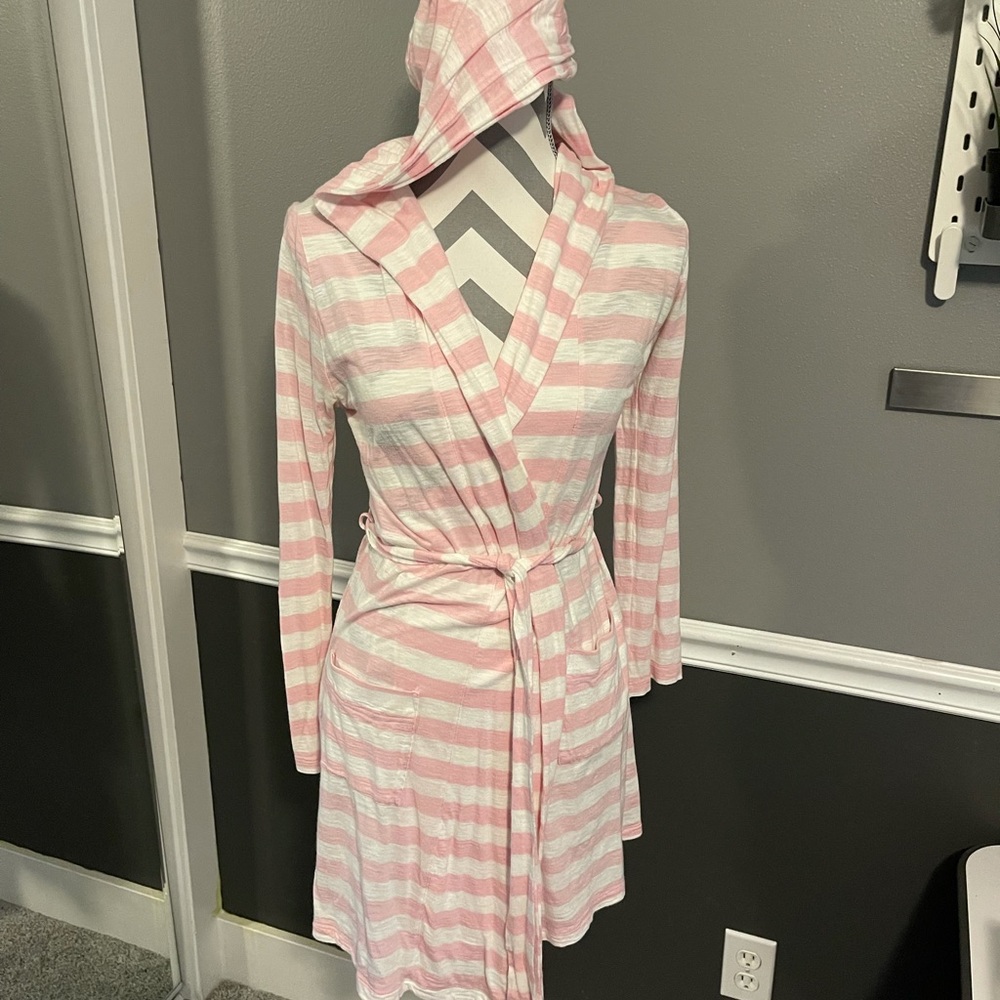 Victoria Secret Robe - Picture 5 of 6